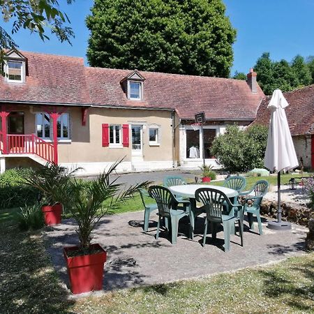 Maison De Charme Pres De Beauval Saint-Cyran-du-Jambot Exterior photo